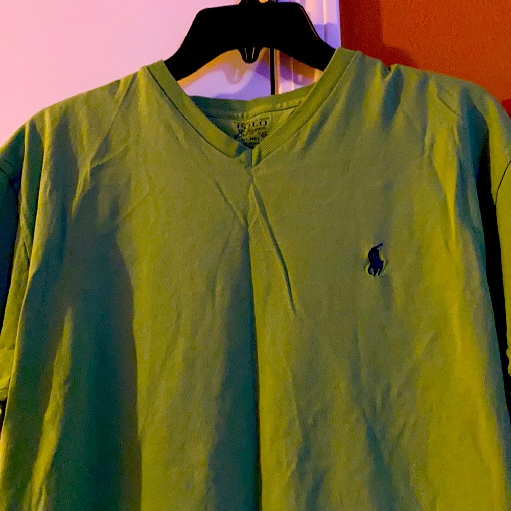 Polos Ralph Lauren Mens VNeck shirt NWOT